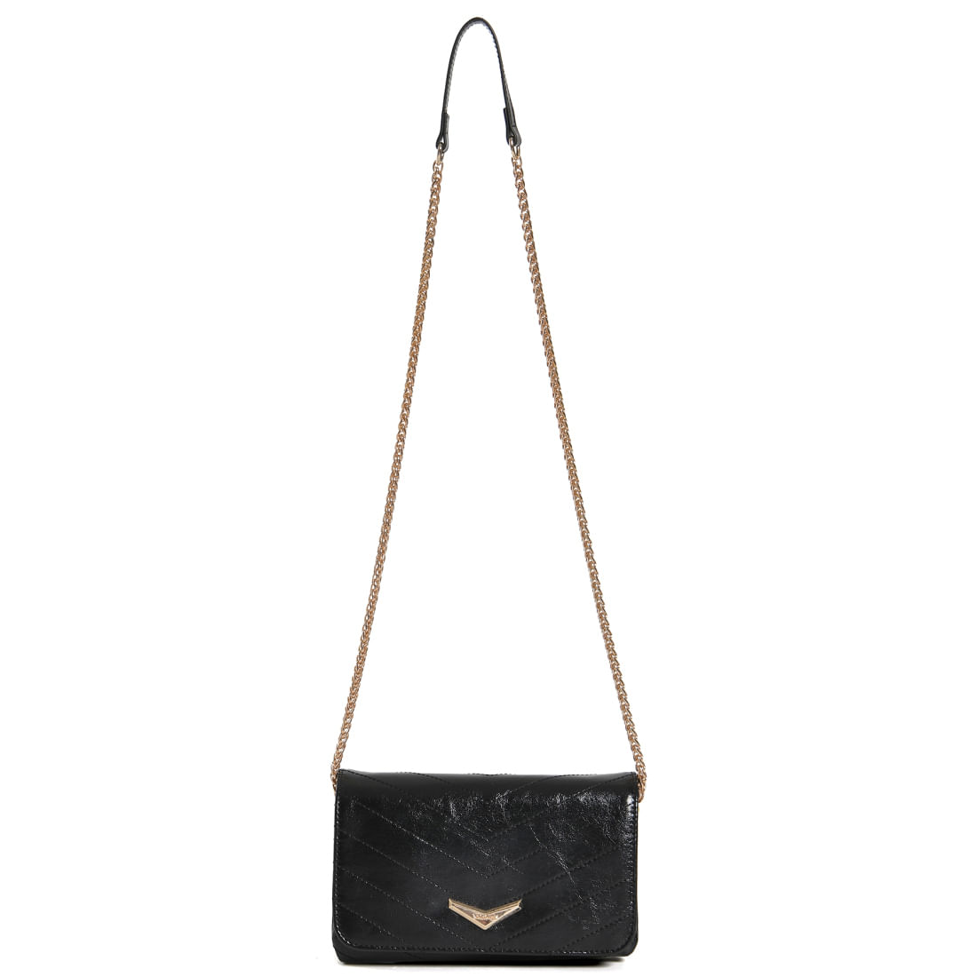 Bolsa tiracolo preta verniz com corrente dourada e logo dourado em forma de V na parte frontal, vista frontal